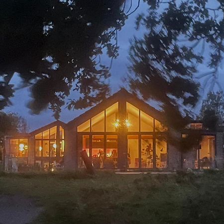Luksus Hus I 1St Raekke, All-Incl Top Komfort Med Spa Og Skov Stroby Exterior photo